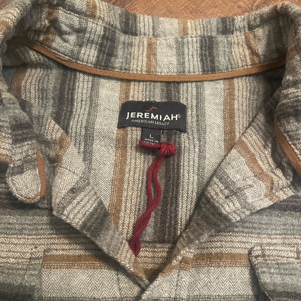 Jeremiah Button Up Flannel - Picture 2 of 6